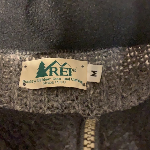 REI long sleeves Wool/Nylon full zipper jacket (men’s) - Picture 4 of 13